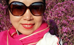 一女被两根凶猛挺进动态图